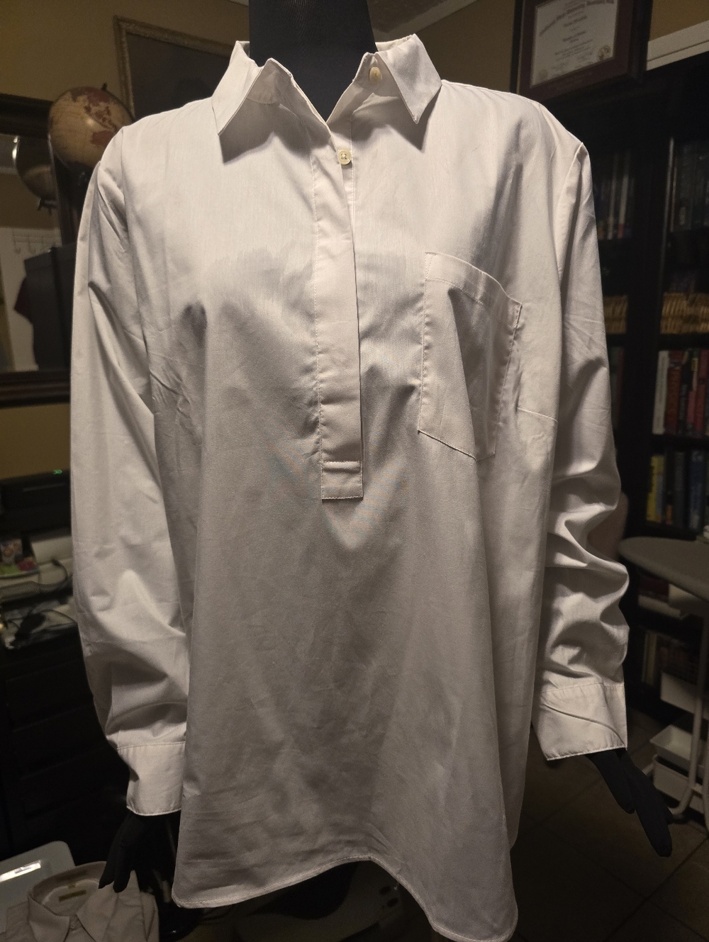 Alexander Jordan Women’s White Long-Sleeve Tunic Shirt with Chest Pocket